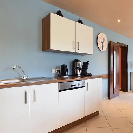 Nice Holiday Home In Tillet With Private Terrace * Gerimont